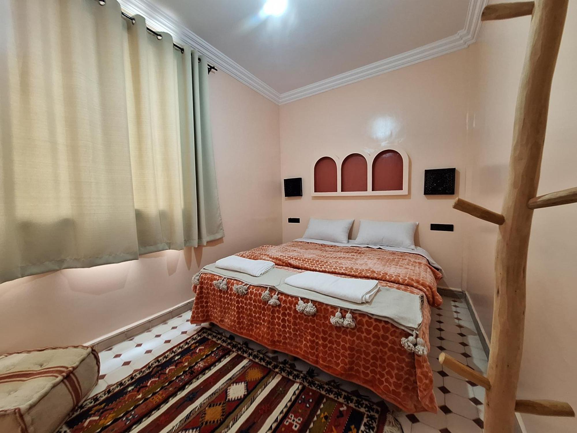 Atlas Berber Lodge イムリル エクステリア 写真
