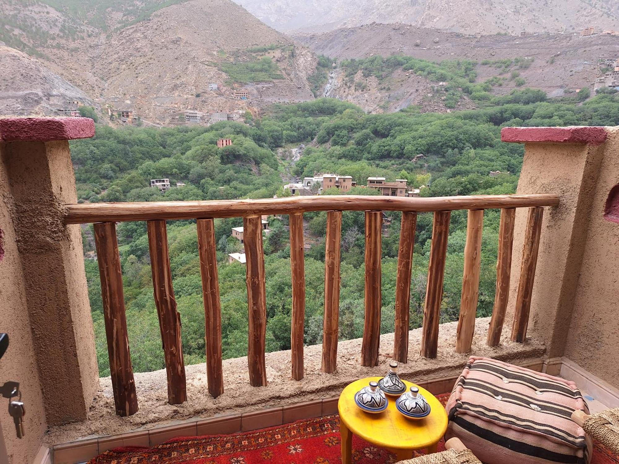 Atlas Berber Lodge イムリル エクステリア 写真