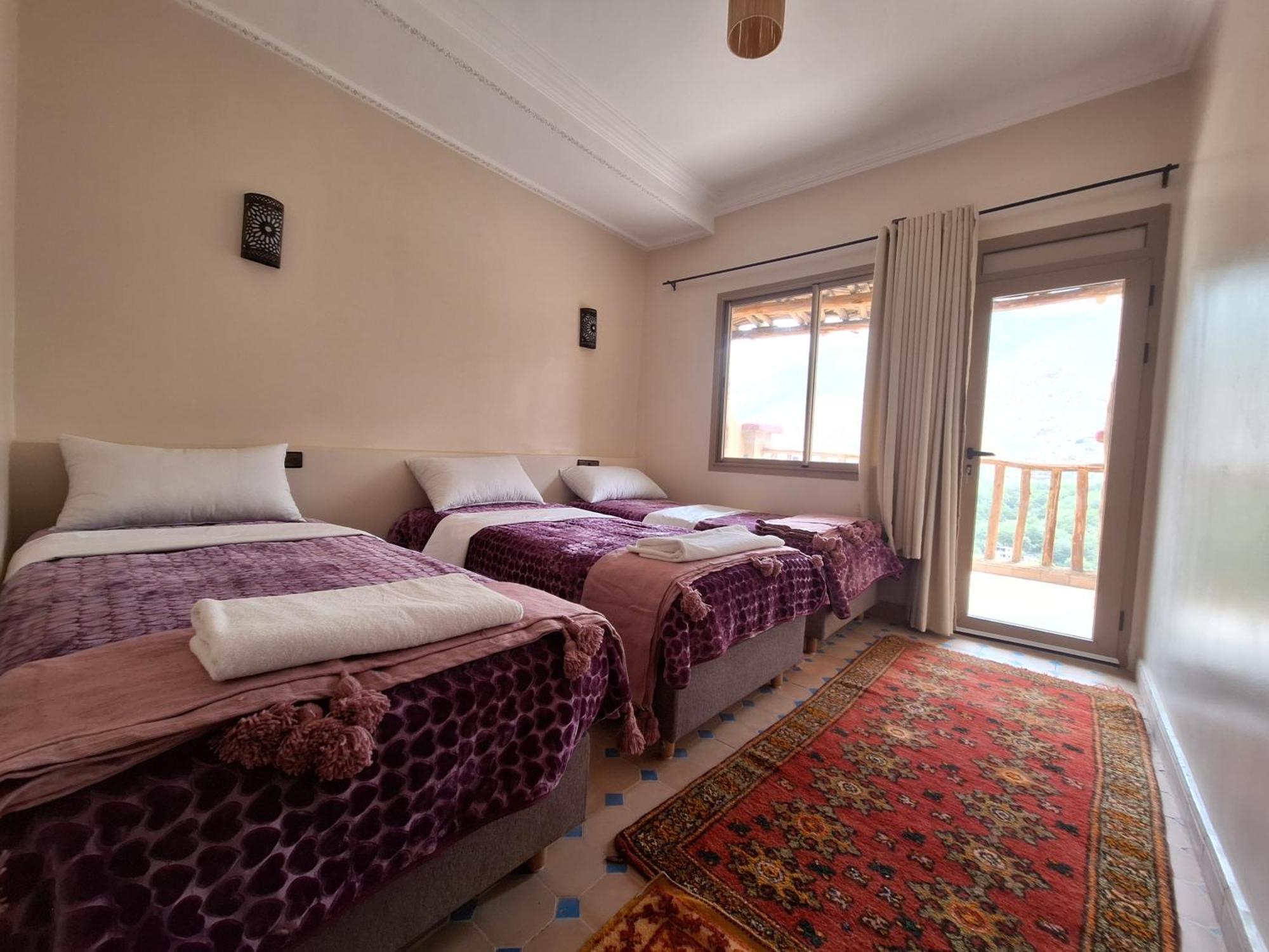Atlas Berber Lodge イムリル エクステリア 写真