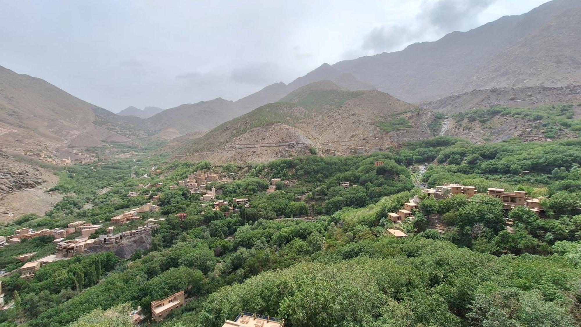 Atlas Berber Lodge イムリル エクステリア 写真